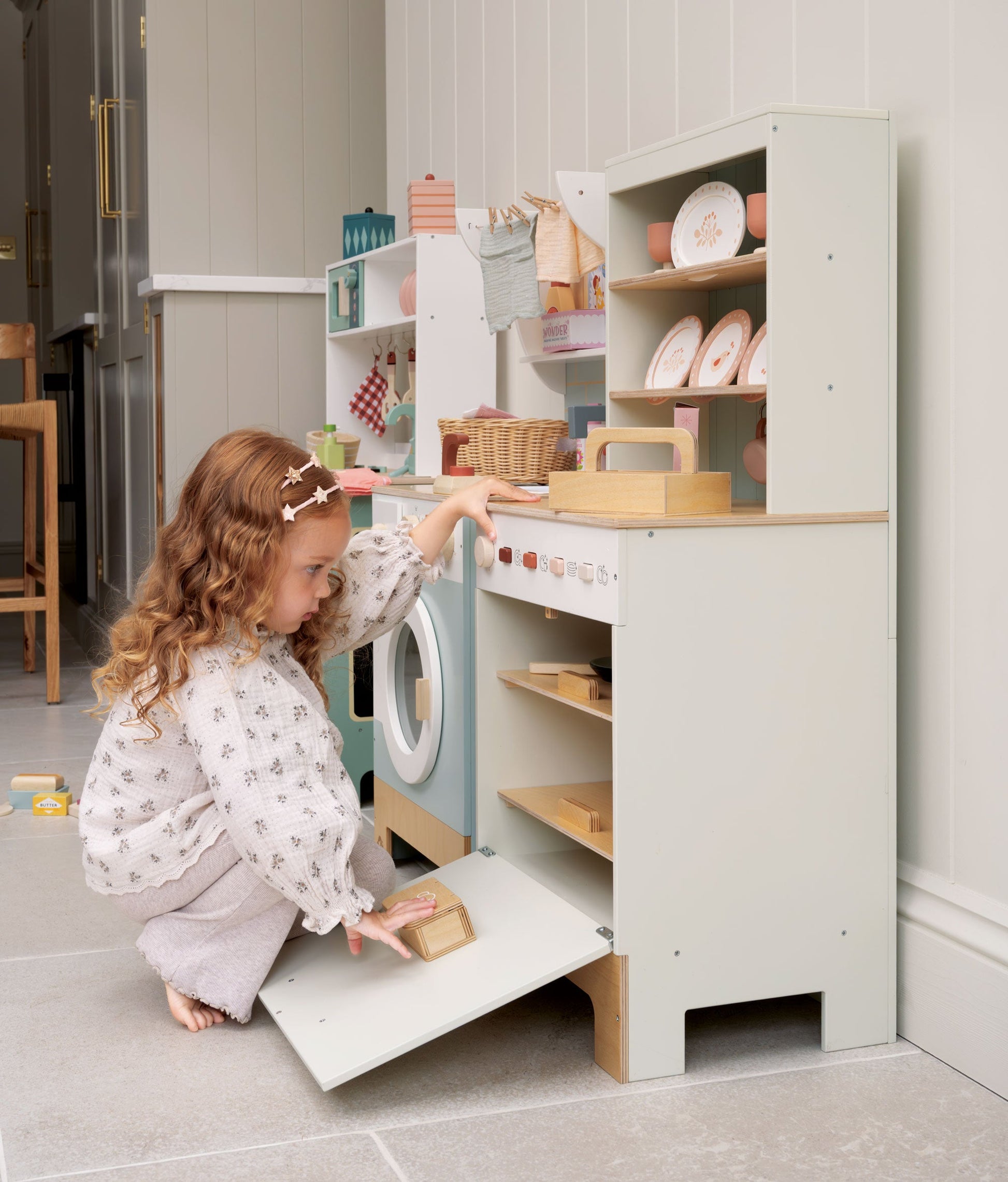  Wooden Dresser & Dishwasher Play Set | Tender Leaf Toys | Mucky Wolf