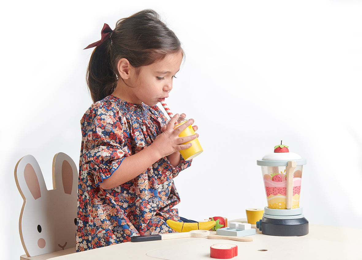 Wooden Fruity Blender & Smoothie Set for Kids | Mucky Wolf