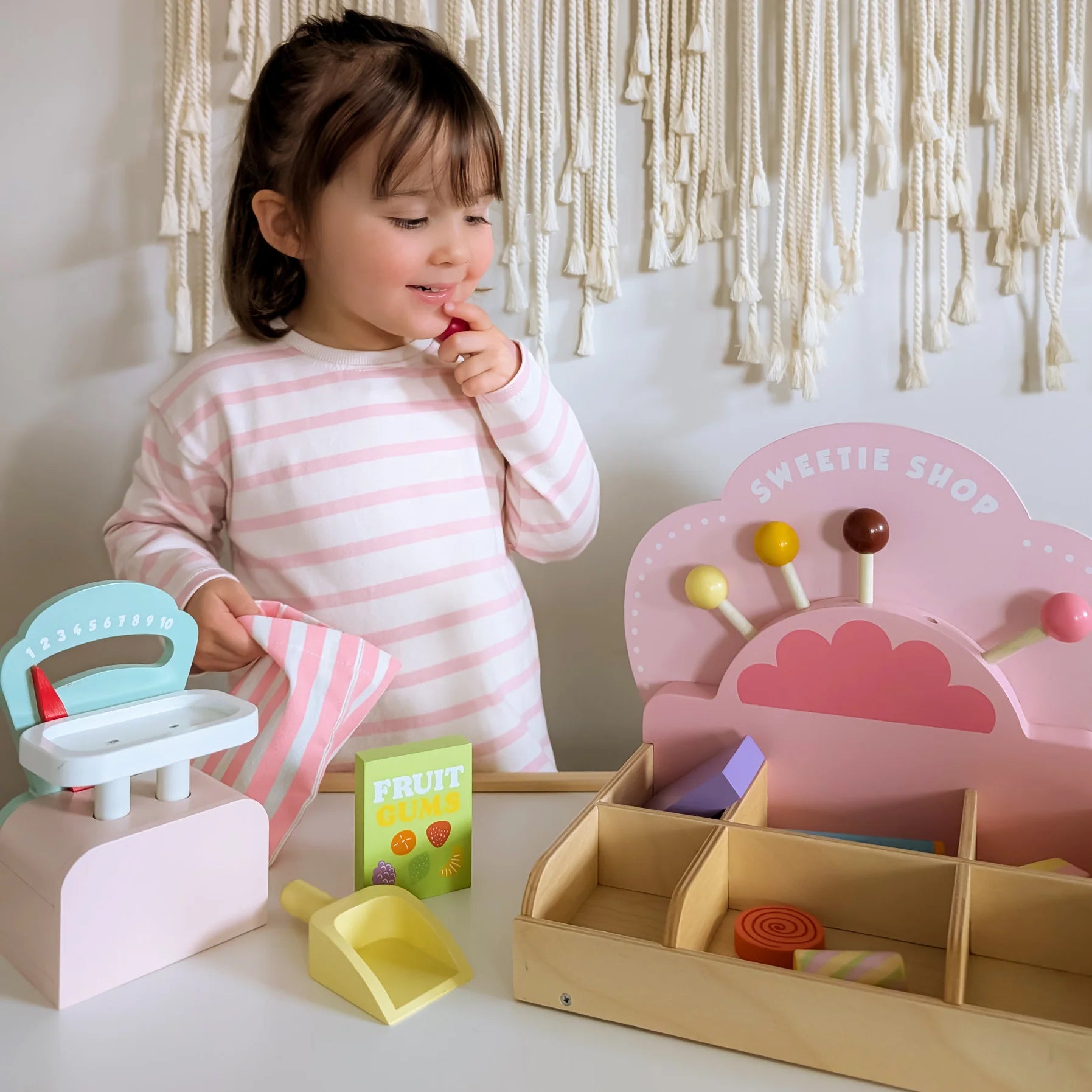 Tender Leaf Toys Sweetie Pic 'n' Mix Toy Shop for Toddlers