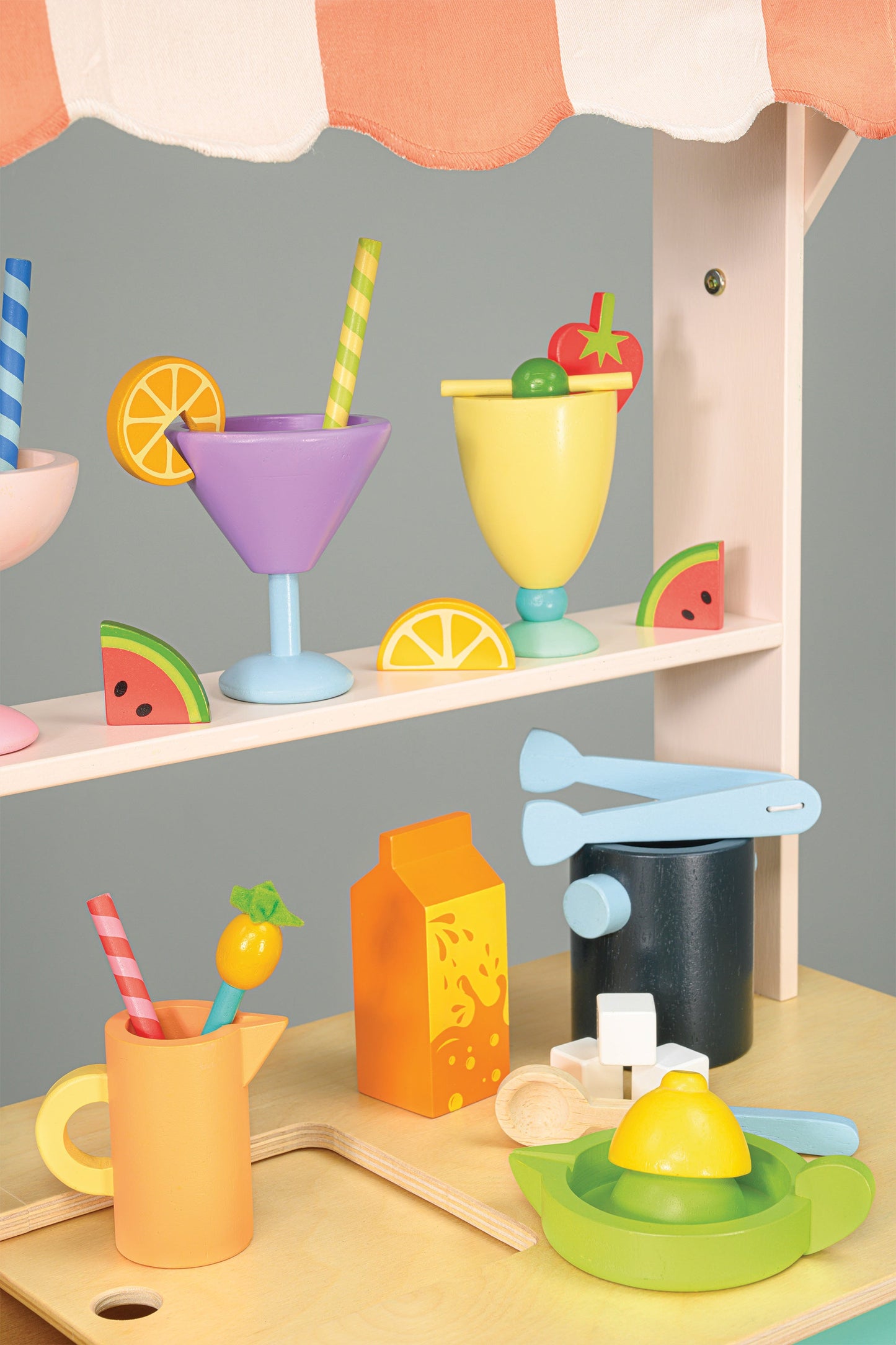 Wooden Mocktail Drinks Trolley - Pretend Play - Tender Leaf Toys