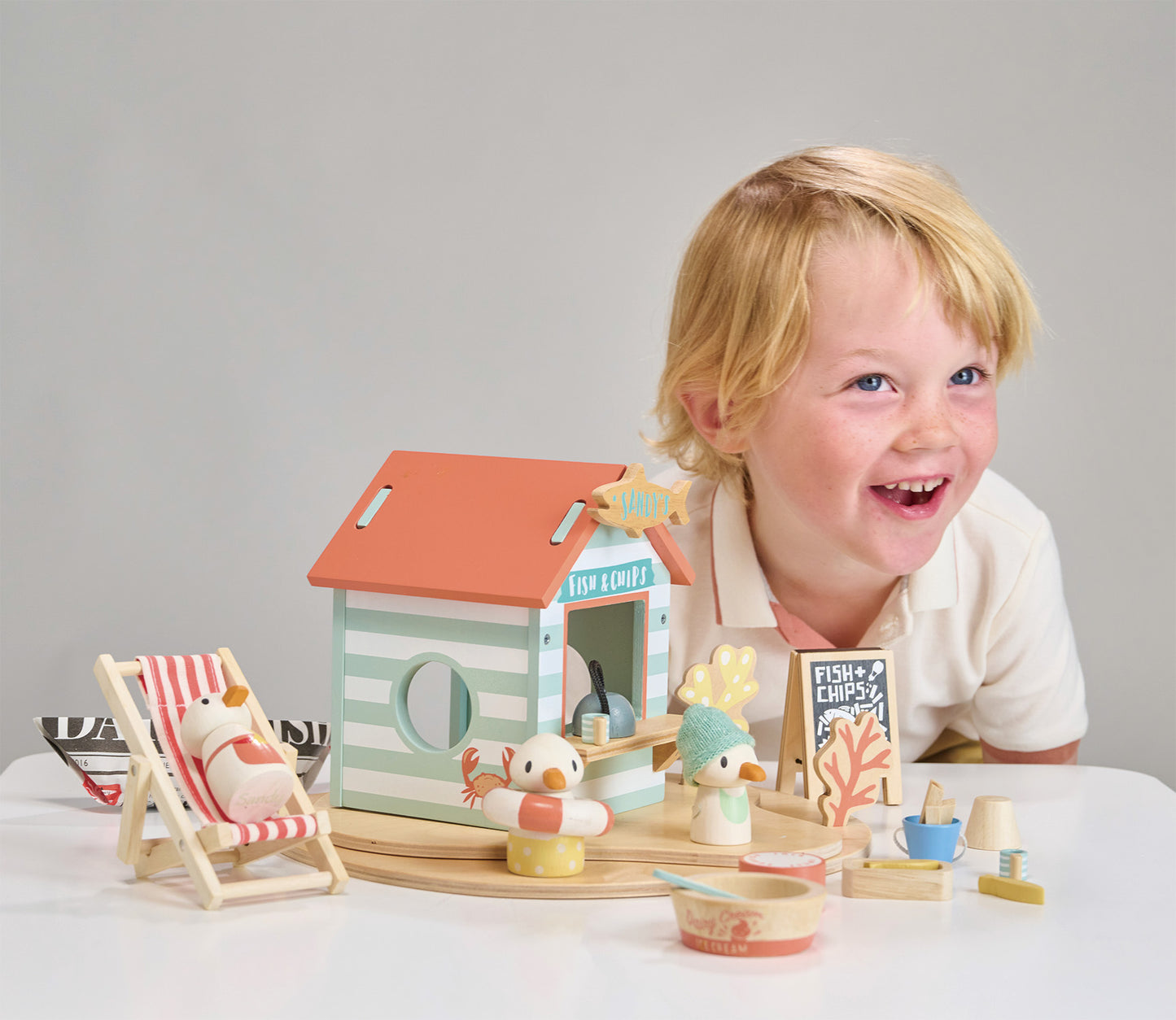 Tender Leaf Toys Sandy's Beach Hut toys for toddlers and preschoolers wooden