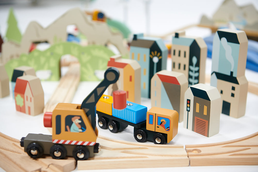 Tender Leaf Toys Mountain View Train Set