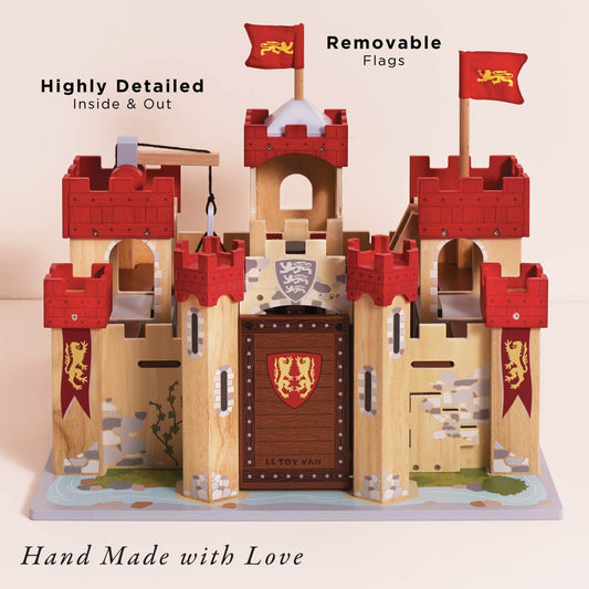 Le Toy Van Lionheart Wooden Castle