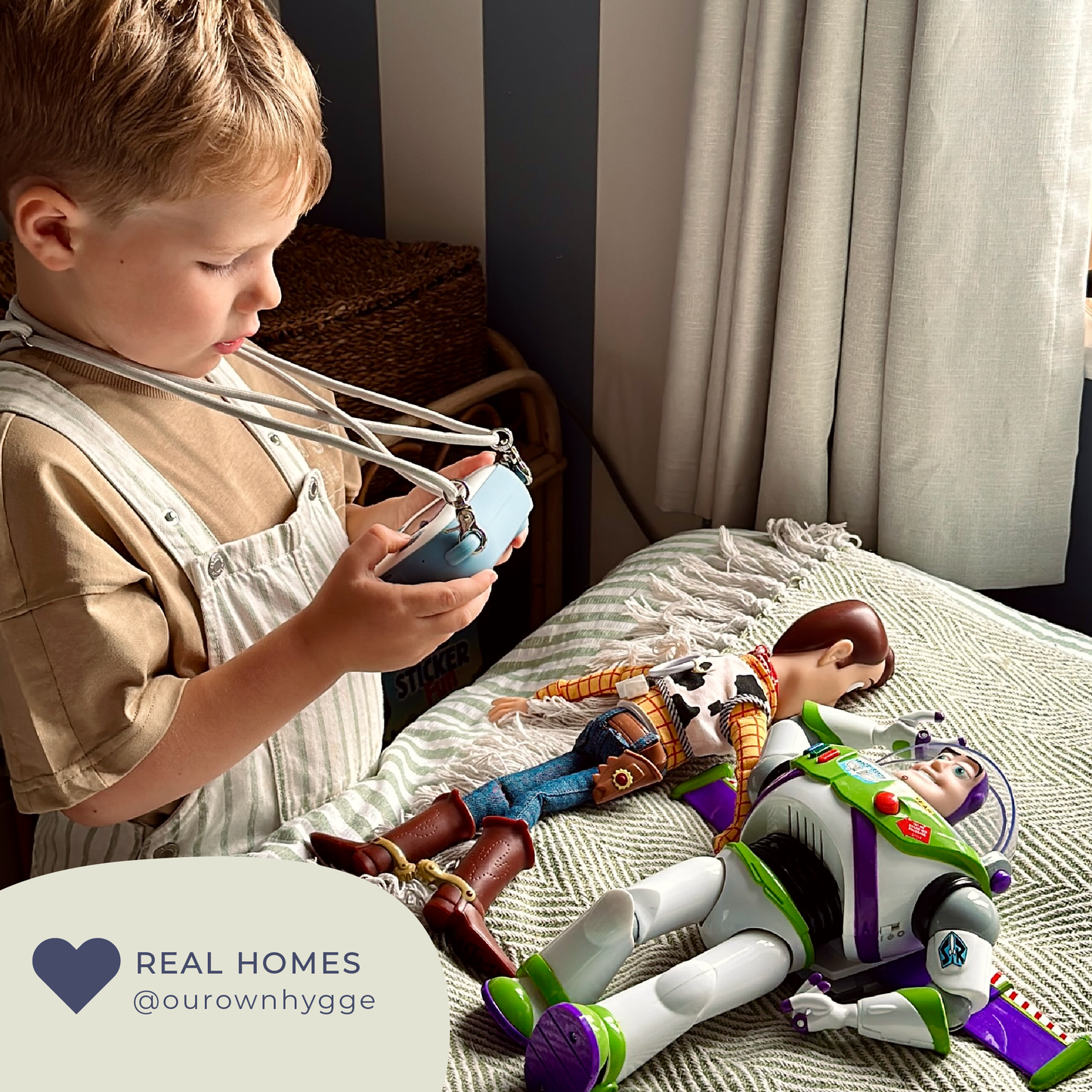 Hoppstar Artist Denim Digital Polaroid Camera + Bag Bundle