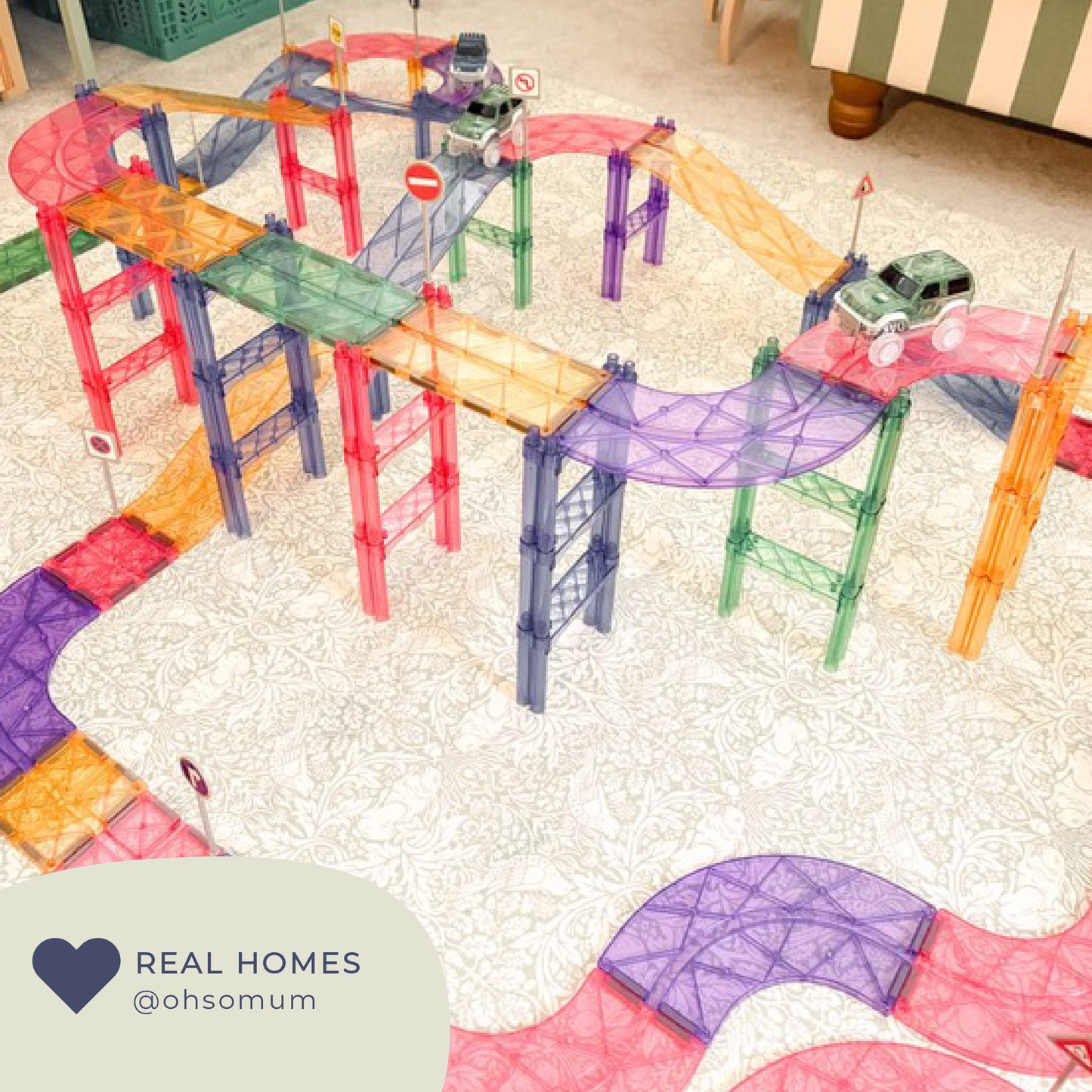 Large Race Track Pastel - Magnetic Building Toy