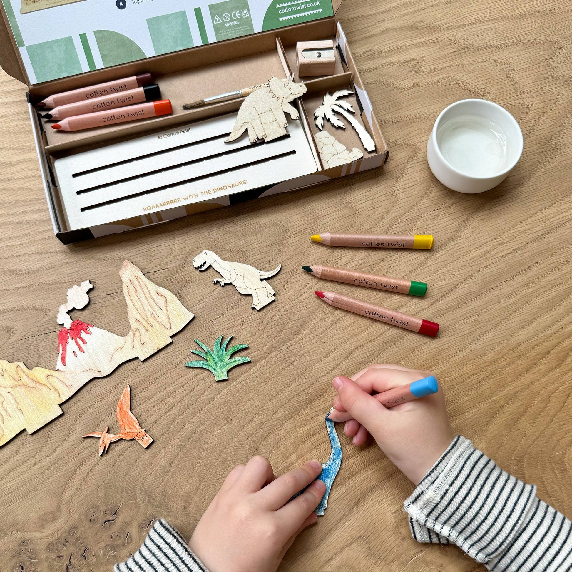 Dinosaur Wooden Craft Kit – Eco-Friendly Creative Fun for Ages 3+
