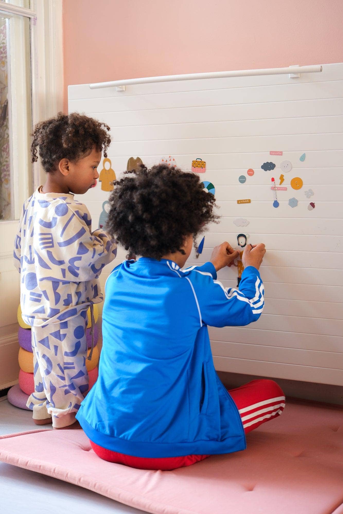 Dress-Up Magnetic Play Set – Weather-Ready Fun for Little Stylists!