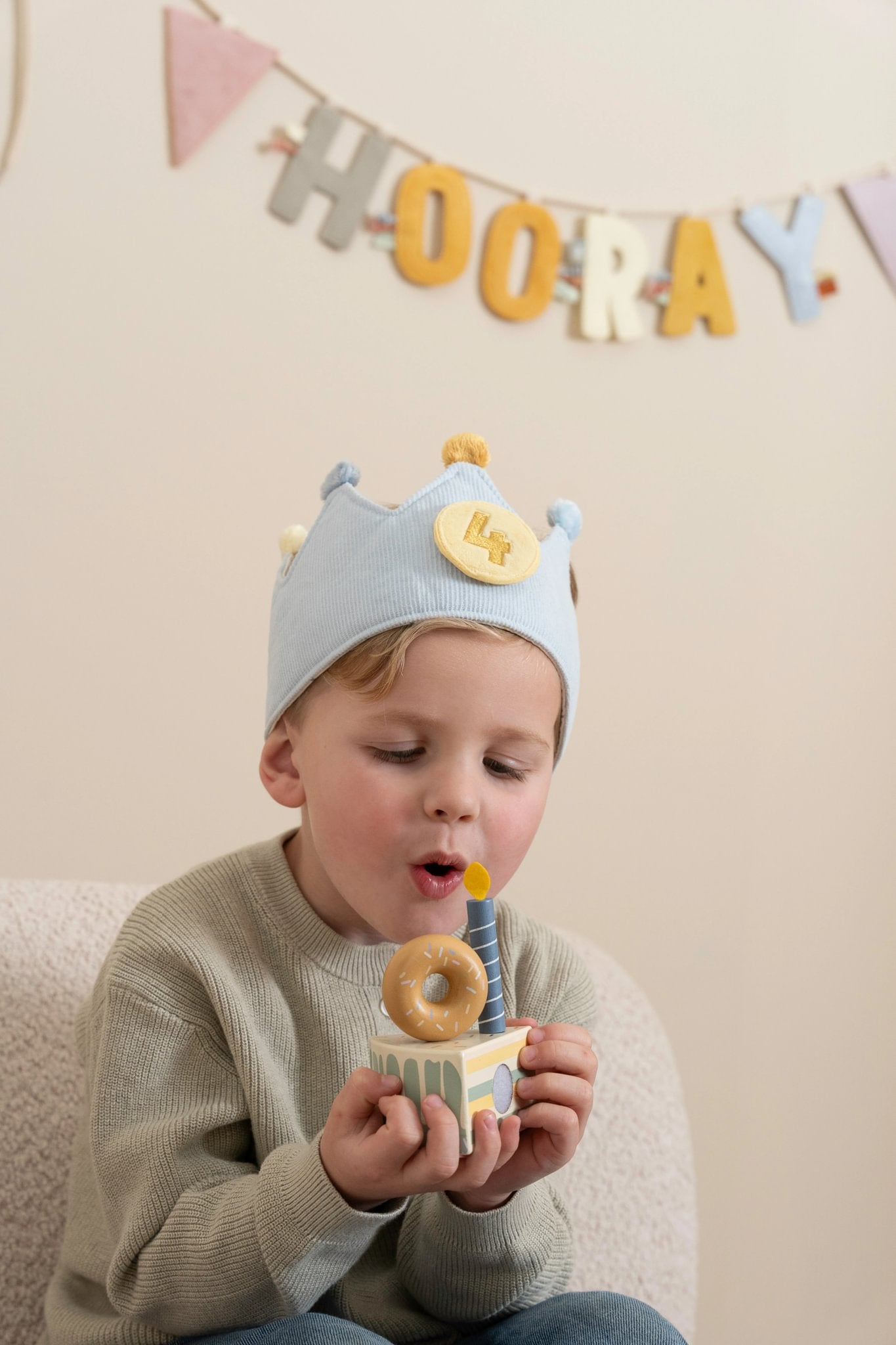 Little Dutch Blue Birthday Crown