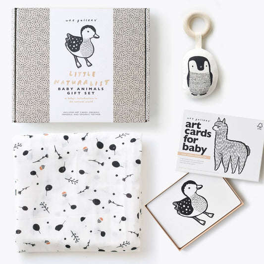 Wee Gallery Little Naturalist Gift Set - Baby Animals