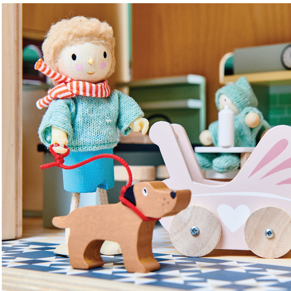 Mr Goodwood Dolls House Daddy Doll & Dog | 1:12 Wooden Figure - Tender Leaf