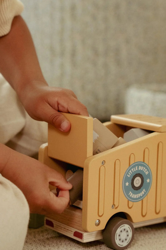 Little Dutch Bin Lorry