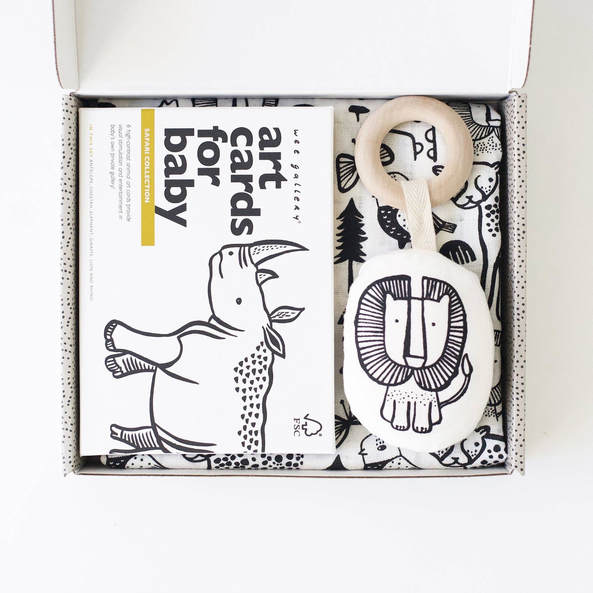 Organic newborn gift set perfect for baby shower gift