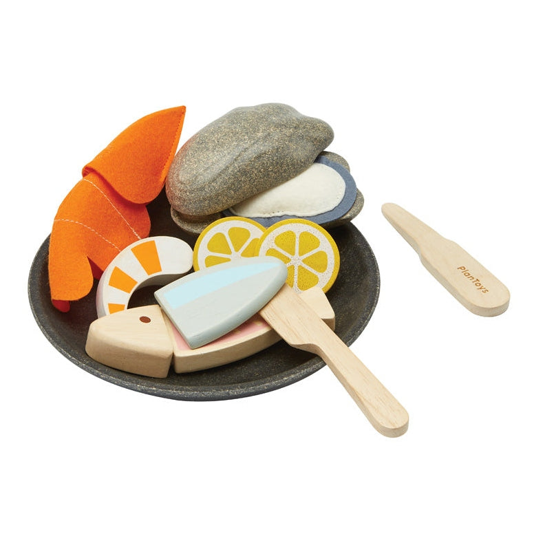 Wooden Seafood Platter Play Food Set | PlanToys