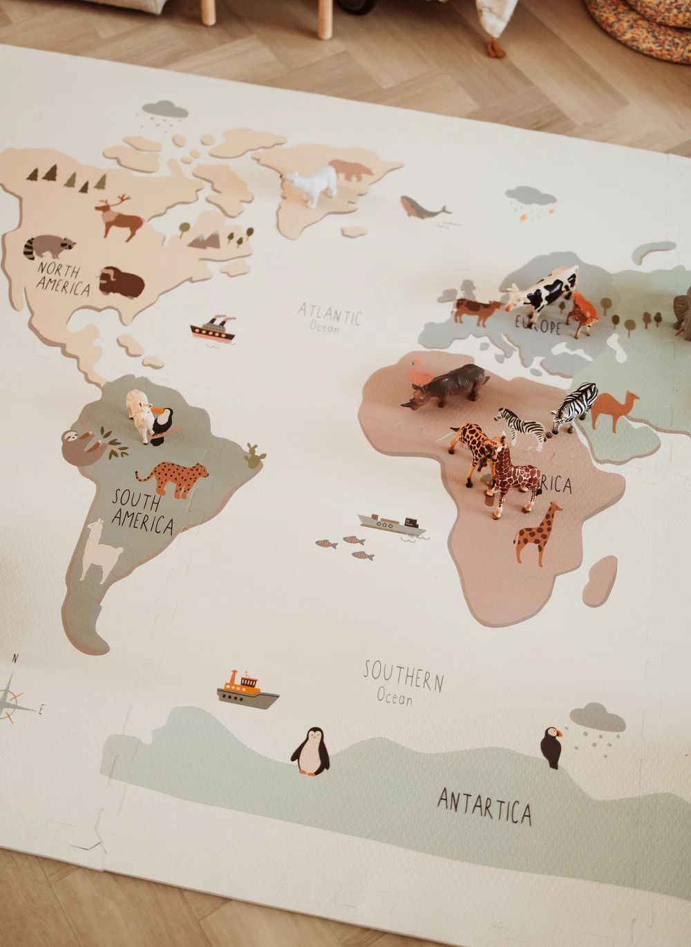 Tiloo World Map Playmat | Foam Toy Storage | Mucky Wolf