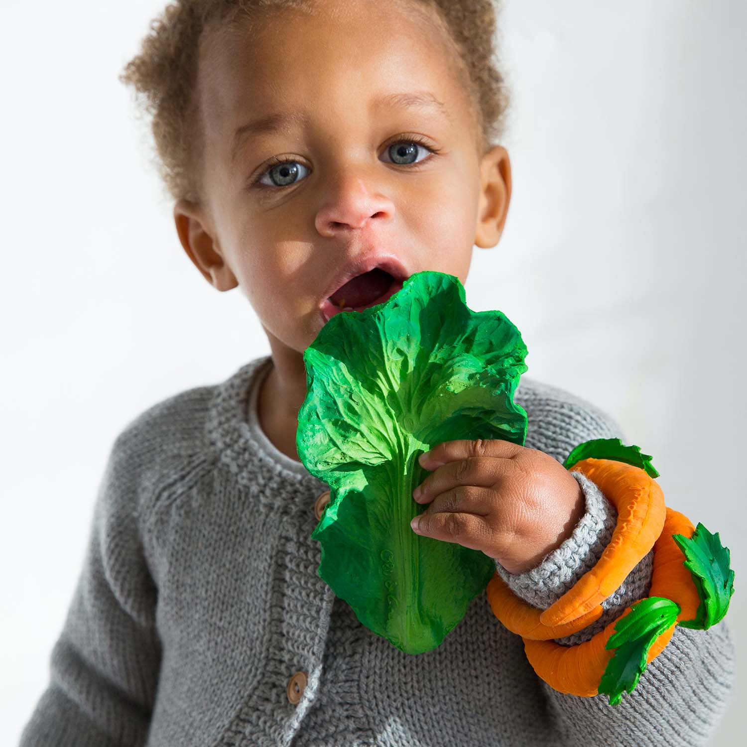 Natural Rubber Baby Teether – Oli & Carol Kendall the Kale | Mucky Wolf