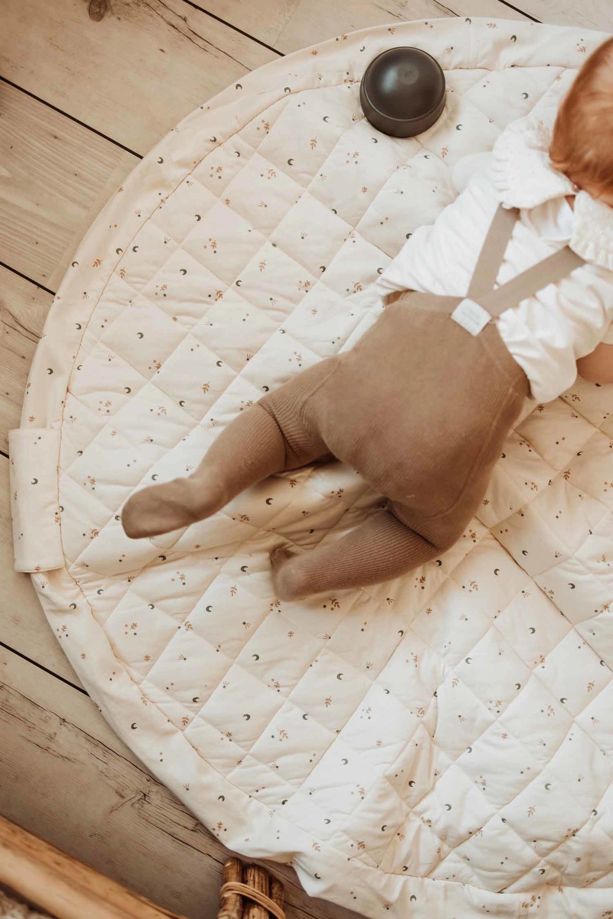Moon Print Soft Circle Organic Baby Playmat & Storage Bag - Noomad by Play & Go